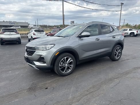 Used 2023 Buick Encore GX Select w/ Safety Package II AWD/4WD image 11