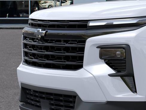 New 2026 Chevrolet Traverse LT w/ Midnight/Sport Edition image 13