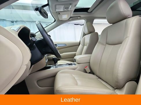 Used 2020 Nissan Pathfinder SL AWD/4WD image 11