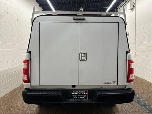 Used 2022 Ford F150 XL RWD image 3