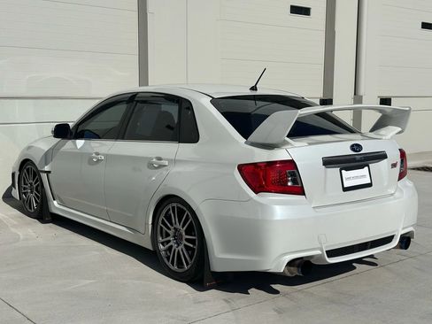 Used 2011 Subaru Impreza WRX STI image 3