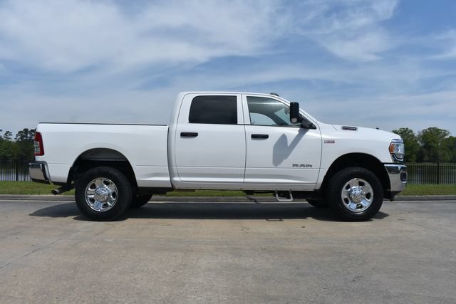 Used 2022 RAM 2500 Tradesman w/ Chrome Appearance Group AWD/4WD image 3