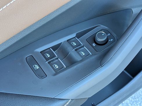 New 2026 Volkswagen Jetta SEL image 13