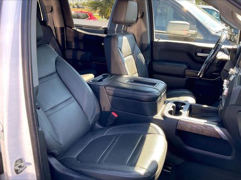 Used 2020 GMC Sierra 1500 Denali w/ Denali Premium Package image 8