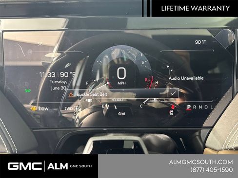New 2026 GMC Yukon Denali Ultimate w/ LPO, Floor Liner Package AWD/4WD image 30
