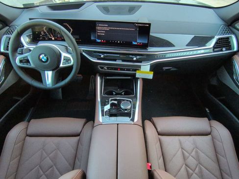 New 2026 BMW X6 xDrive40i w/ Premium Package image 16