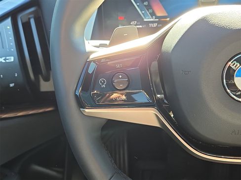 Used 2025 BMW X3 xDrive30i image 21