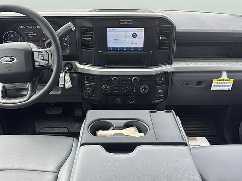 New 2025 Ford F350 XL w/ XL Chrome Package image 9