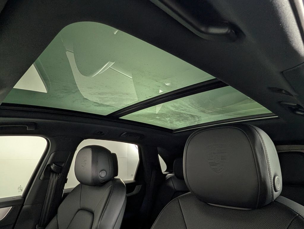 New 2026 Porsche Cayenne AWD/4WD image 29