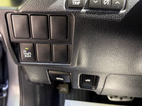 Used 2014 Lexus IS 350 w/ F Sport Package RWD image 21
