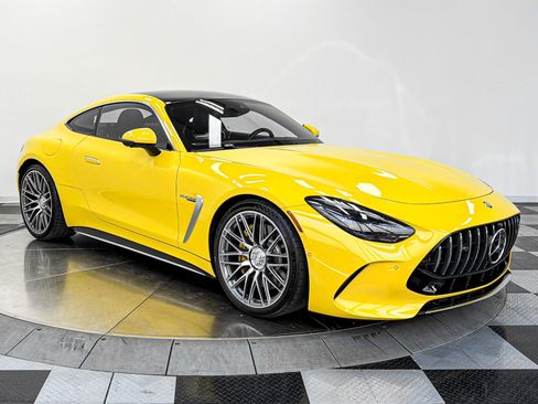 Used 2024 Mercedes-Benz AMG GT 63 image 31