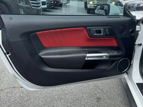 Used 2017 Ford Mustang Premium RWD image 9