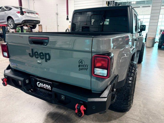 Used 2022 Jeep Gladiator Sport AWD/4WD image 21