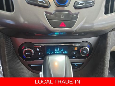 Used 2017 Ford Transit Connect XLT FWD image 22