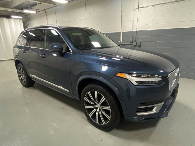 Used 2023 Volvo XC90 B6 Plus w/ Protection Package Premier AWD/4WD image 4