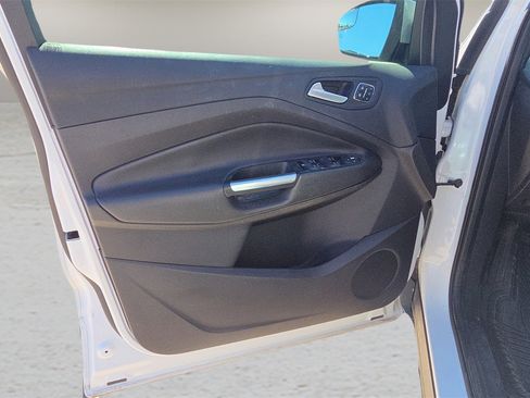 Used 2016 Ford Escape Titanium image 27