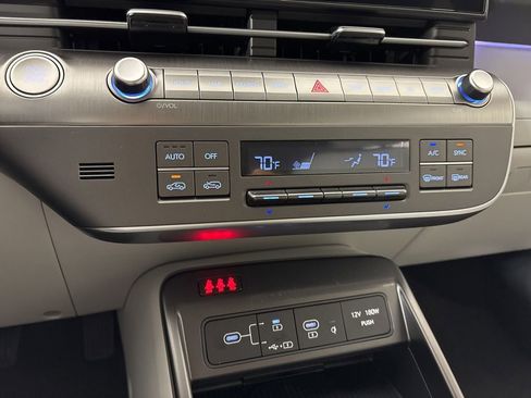New 2026 Hyundai Kona SEL Premium FWD image 34