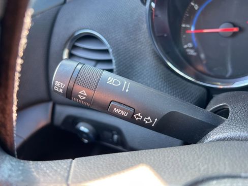 Used 2016 Chevrolet Cruze LT image 14