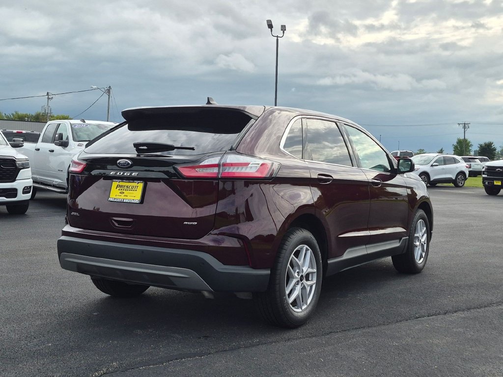 Used 2023 Ford Edge SEL w/ Convenience Package AWD/4WD image 7