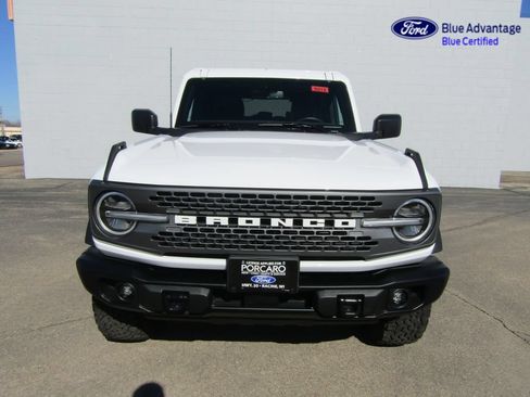 Certified 2025 Ford Bronco Badlands AWD/4WD image 3