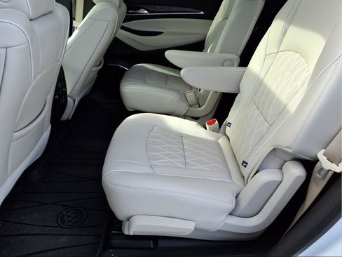 Used 2024 Buick Enclave Avenir w/ Avenir Technology Package FWD image 21