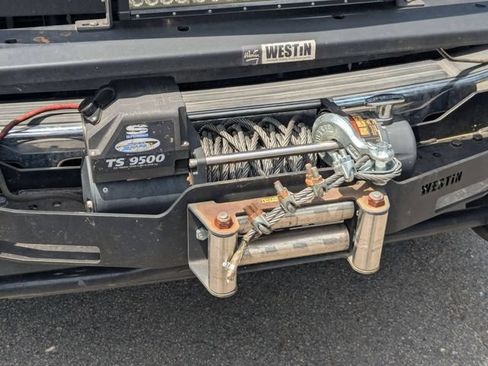 Used 2010 Ford F250 XL AWD/4WD image 14
