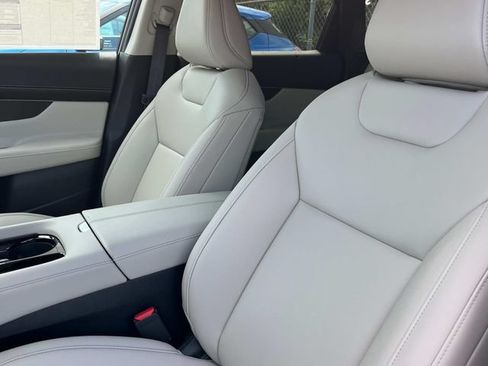 New 2025 Nissan Murano SV w/ Cargo Package AWD/4WD image 25