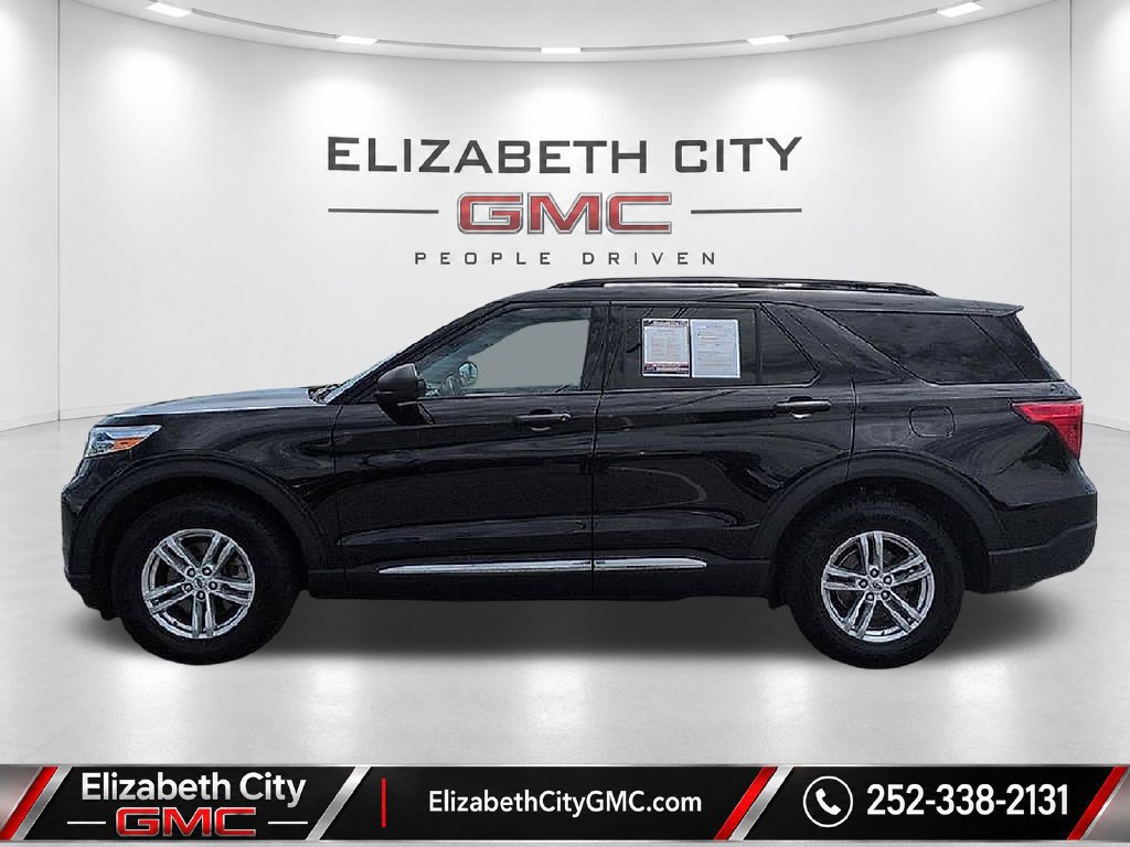 Used 2023 Ford Explorer XLT AWD/4WD image 8