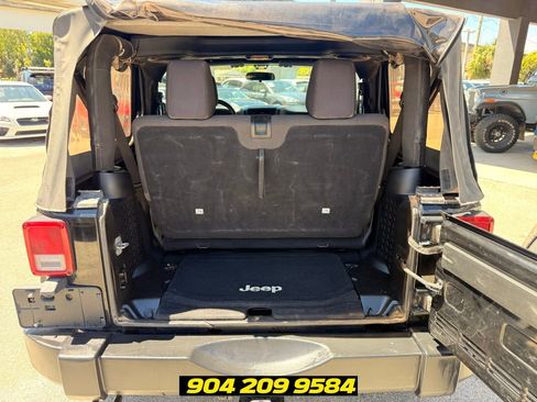 Used 2012 Jeep Wrangler Sport AWD/4WD image 22