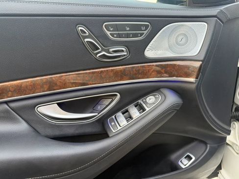 Used 2015 Mercedes-Benz S 550 4MATIC Sedan image 19