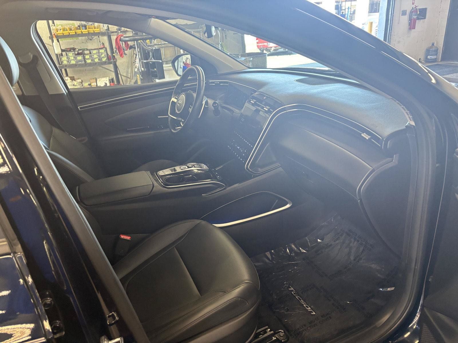 Used 2023 Hyundai Tucson SEL AWD/4WD image 16