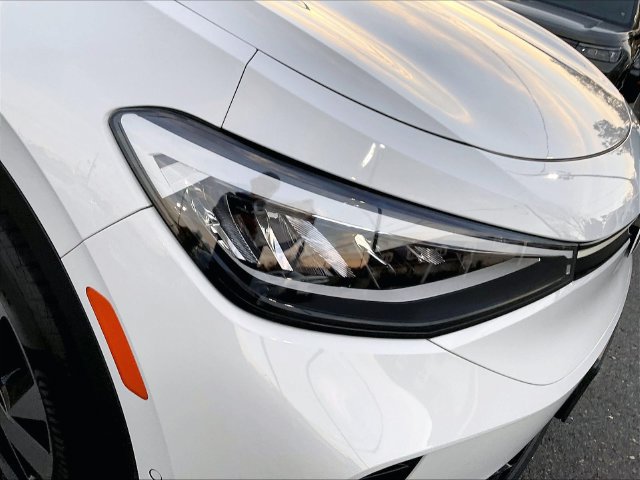 Used 2023 Volkswagen ID.4 Pro RWD image 10
