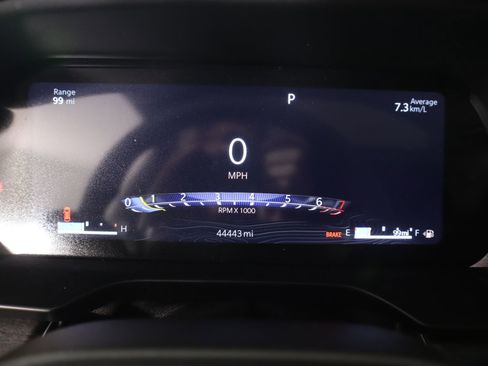 Used 2024 Jeep Grand Cherokee L Limited w/ Luxury Tech Group II image 4