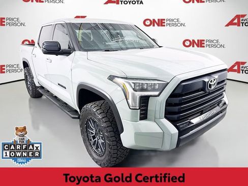 Certified 2025 Toyota Tundra Limited AWD/4WD image 1