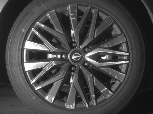 Used 2025 Nissan Altima 2.5 SV image 13