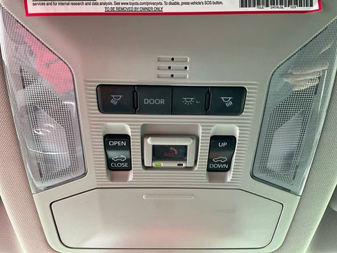 Used 2023 Toyota RAV4 XLE w/ Convenience Package image 23