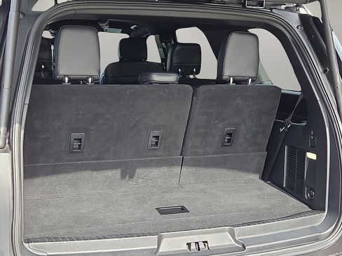 Used 2020 Ford Expedition XLT AWD/4WD image 8