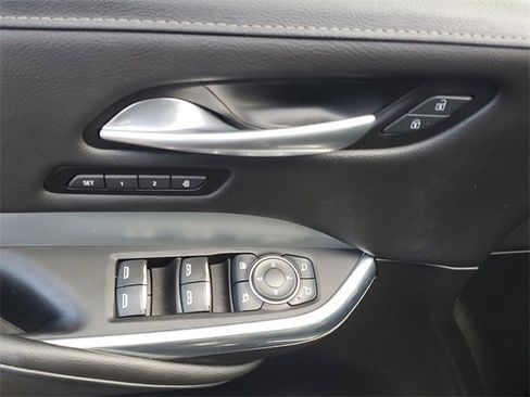 Certified 2023 Cadillac XT4 Premium Luxury w/ Cold Weather Package image 11