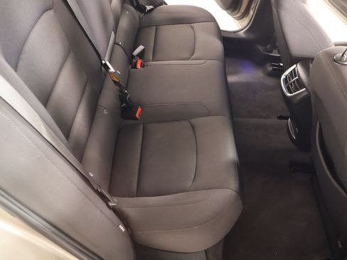 Used 2022 Chevrolet Malibu LT FWD image 14