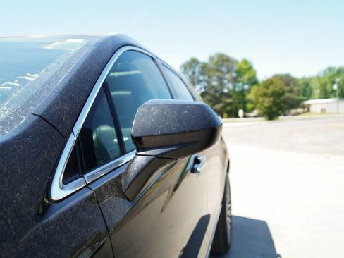 Used 2017 Cadillac XT5 Luxury w/ Driver Awareness Package image 23