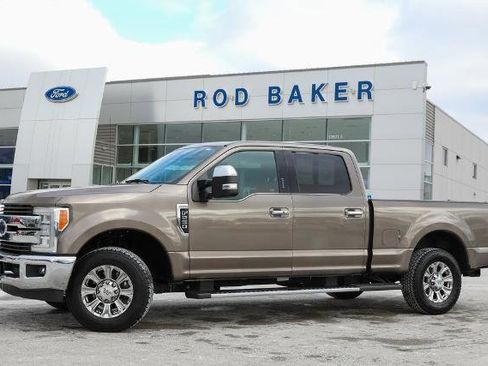 Certified 2018 Ford F250 King Ranch w/ Chrome Package image 3