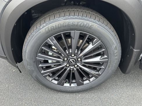 New 2026 Nissan Pathfinder SL w/ SL Premium Package AWD/4WD image 31