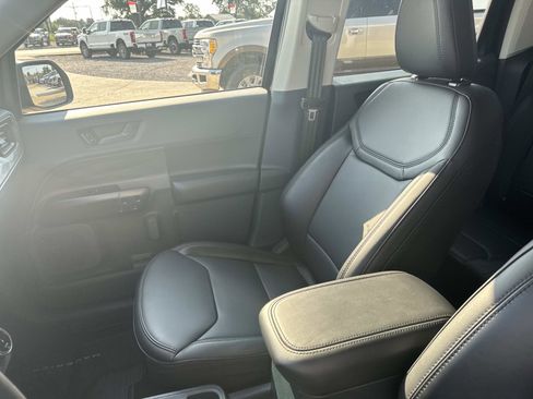 Used 2024 Ford Maverick Lariat w/ Black Appearance Package image 15