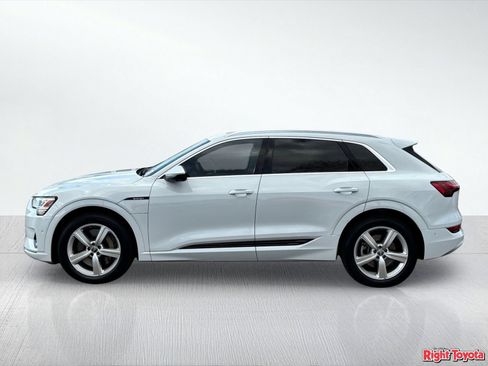 Used 2019 Audi e-tron Premium Plus AWD/4WD image 3