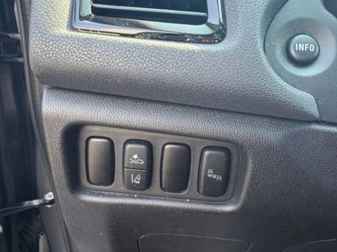 Used 2021 Mitsubishi Outlander Sport SE FWD image 14