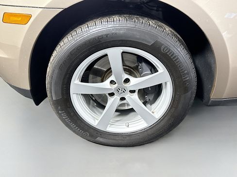 Used 2018 Porsche Macan image 37
