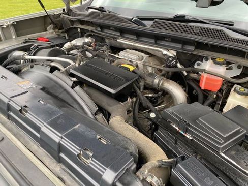 Used 2021 Chevrolet Silverado 2500 LT w/ Convenience Package AWD/4WD image 28