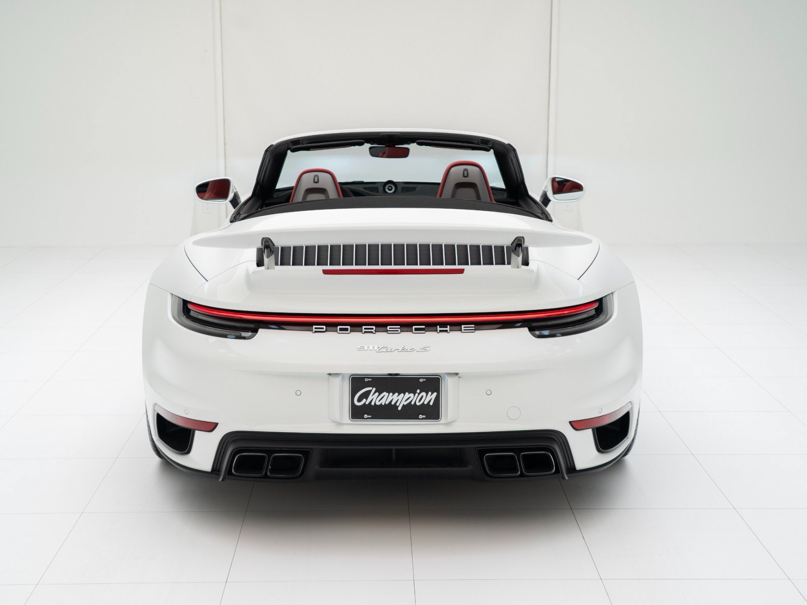 Certified 2025 Porsche 911 Turbo S AWD/4WD image 10