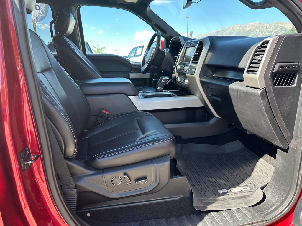 Used 2018 Ford F150 Lariat w/ Equipment Group 502A Luxury AWD/4WD image 17