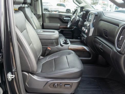 Used 2022 GMC Sierra 1500 SLT w/ SLT Premium Plus Package AWD/4WD image 10